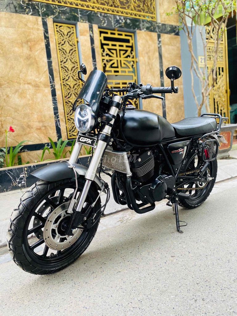 GPX TWIN 250cc  FI đen sần cực chất-classic lướt. Mua bán Xe máy tại Quận Cầu Giấy Hà Nội được đăng bởi Tong motor xe may hình 4