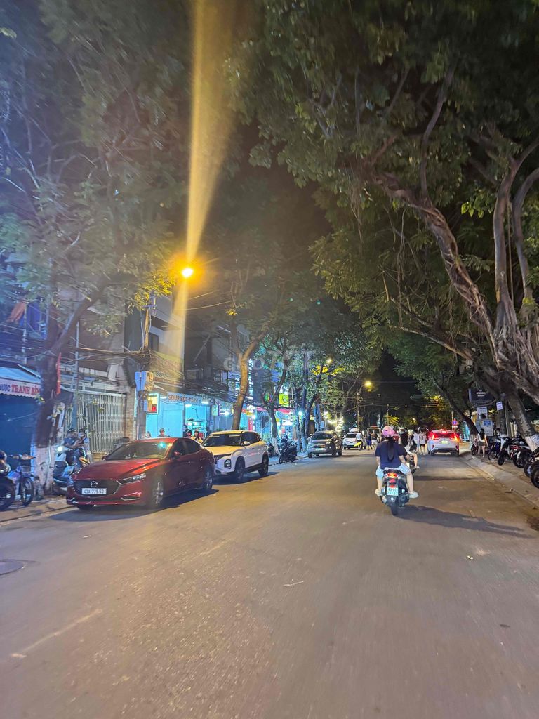 Аренда · 3 комн. · 84 м² · Quận Hải Châu, ул. Đường Ông Ích Khiêm