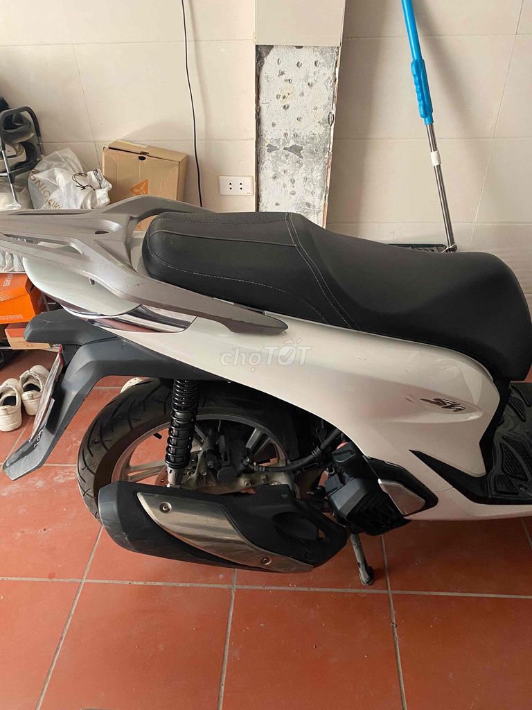 Mình cần bán Sh chính chủ biển 19 giá có fix. Mua bán Xe máy tại Quận Nam Từ Liêm Hà Nội được đăng bởi Khuong Duy hình 3
