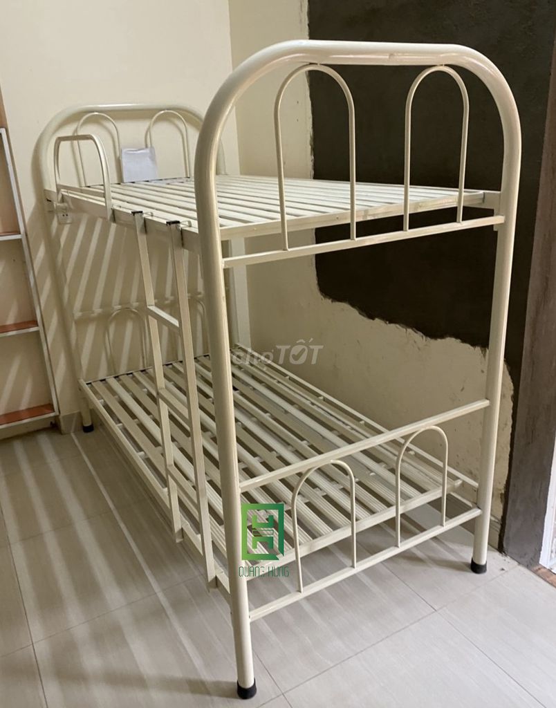 Giường tầng sắt ống tròn  giá rẻ - Giường sắt. Mua bán Giường, chăn ga gối nệm tại Thành phố Thủ Đức Tp Hồ Chí Minh được đăng bởi LÊ VĂN HÙNG hình 1