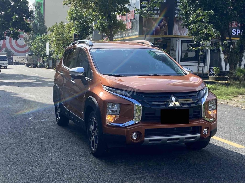 Mitsubishi Xpander Cross 2022 - 42600 km. Mua bán Ô tô tại Thành phố Thủ Đức Tp Hồ Chí Minh được đăng bởi Quang  hình 2