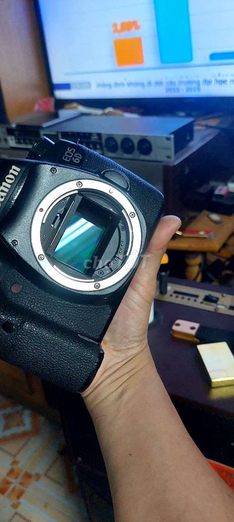 Canon EOS 6D full fam như hình.. Mua bán Máy ảnh, Máy quay tại Quận 12 Tp Hồ Chí Minh được đăng bởi Cầu Tham Lương hình 4