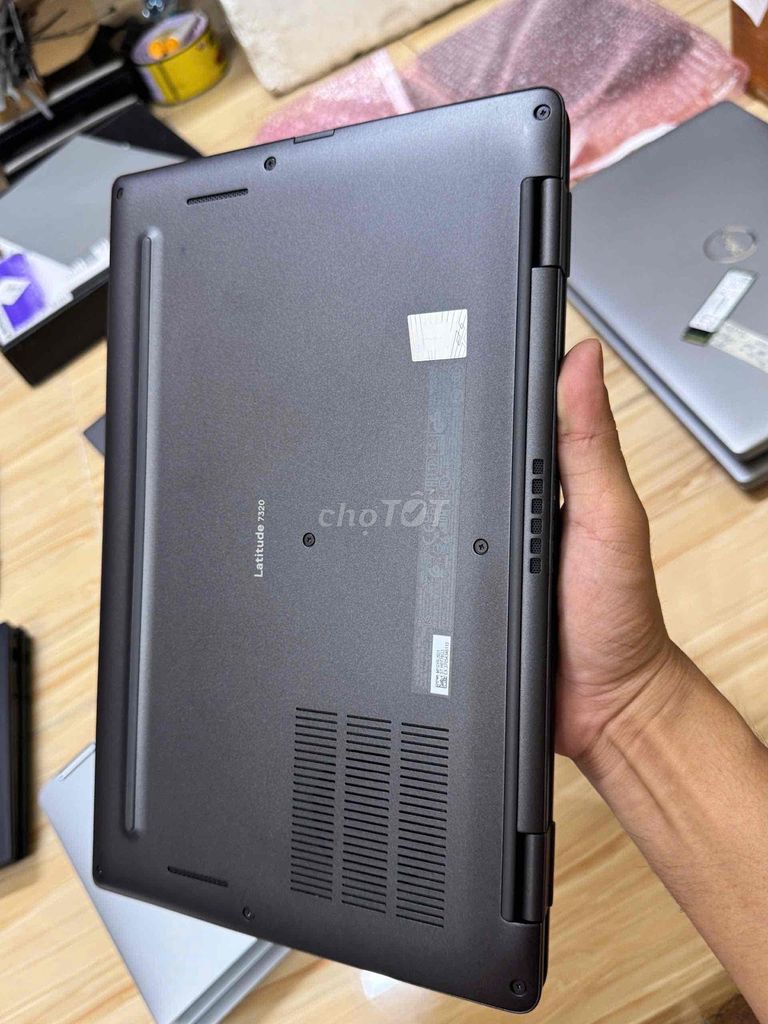 dell e7320 i7 1185g7 16gb 512 cảm ứng 13.3 nhỏ gon