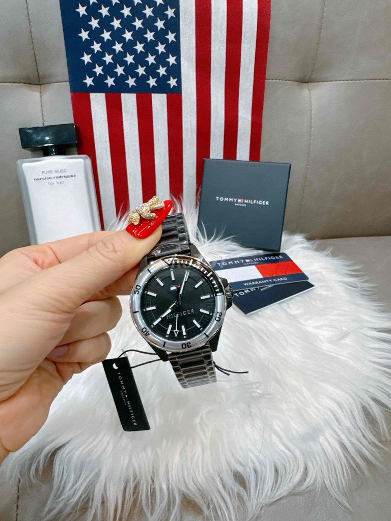 Đồng hồ Tommy. Mua bán Đồng hồ tại Quận 7 Tp Hồ Chí Minh được đăng bởi NGUYỄN THỊ TUYẾT NHƯ hình 1