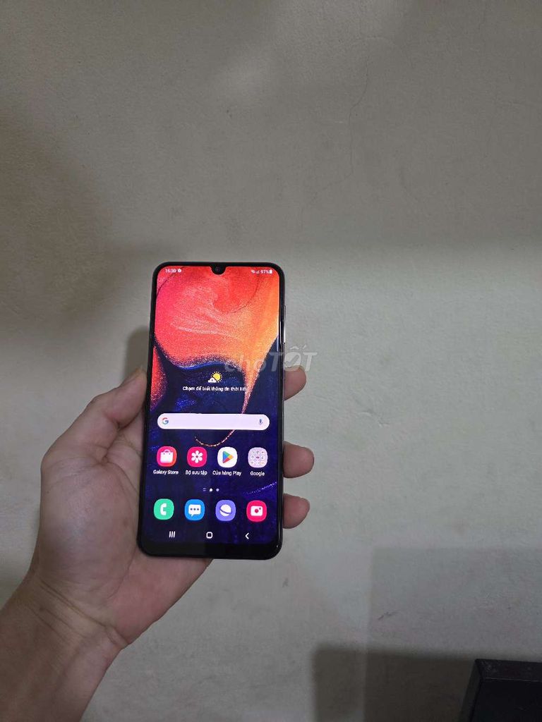 Samsung A50 Trắng. Mua bán Điện thoại tại Huyện Hoài Đức Hà Nội được đăng bởi phan văn hưng hình 1