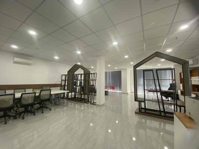 cho thuê vp Hai Bà Trưng 145m2 full nội thất dọn vào làm ngay. Cho thuê văn phòng, mặt bằng kinh doanh tại Quận 1 Tp Hồ Chí Minh được đăng bởi Phạm Tuấn Vũ