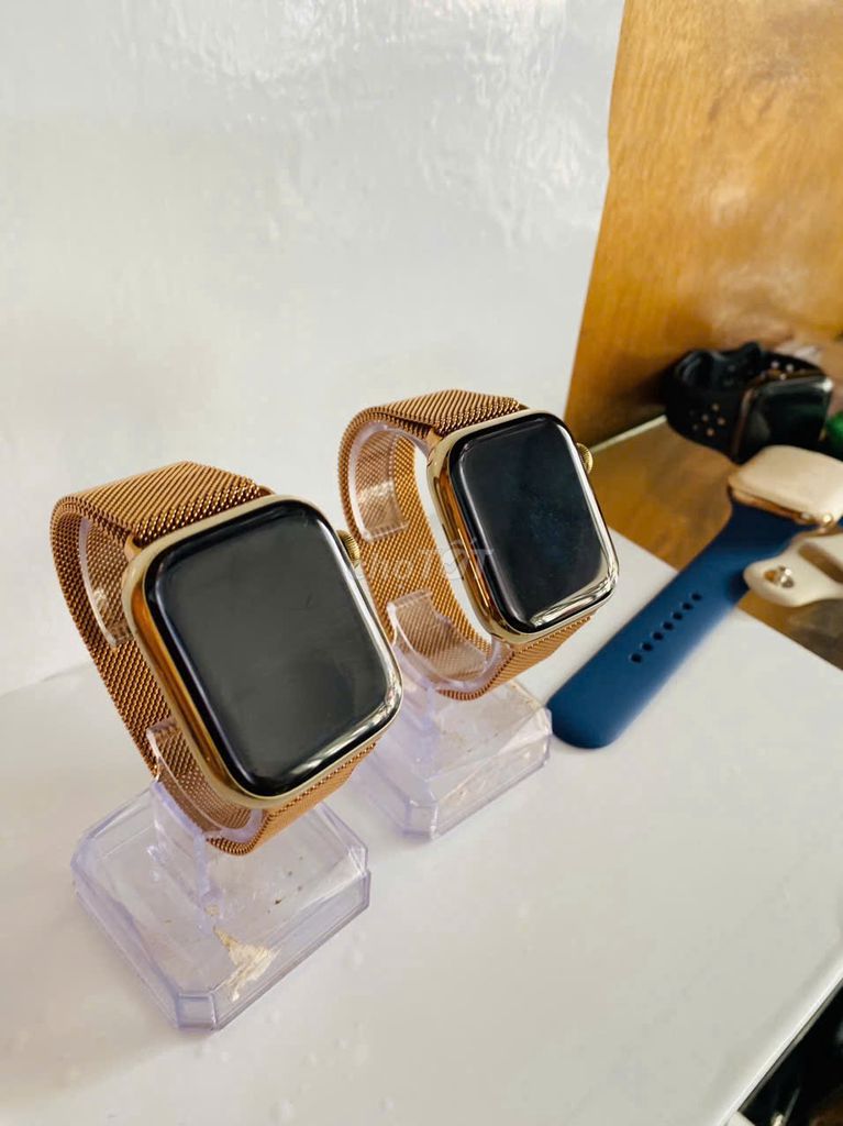 Apple watch  series  6 - 44MM  ban  thép   trắng f