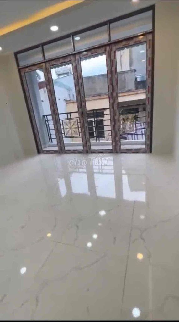 Nhà 3tấm đẹp sử dụng 60m2 ngay Đầm Sen Quận 11 đường Hoà Bình. Mua bán nhà ở tại Quận 11 Tp Hồ Chí Minh được đăng bởi Bùi Trí Đạt hình 1