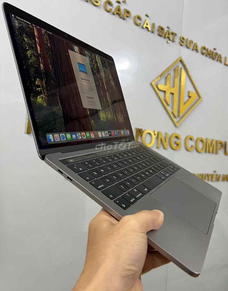 MacBook Pro 2018 i5 8GB/256GB màn 2k. Mua bán Laptop tại Quận Bắc Từ Liêm Hà Nội được đăng bởi Nguyễn Liêm hình 1