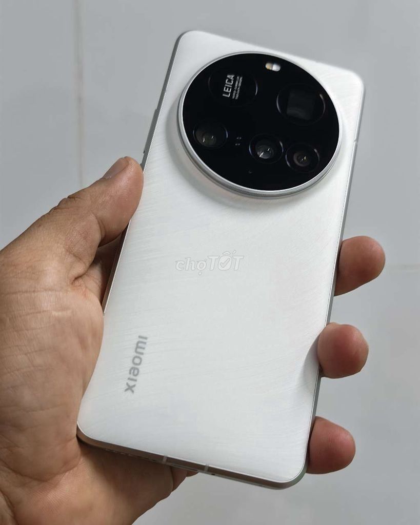 Xiaomi 15 Ultra 256GB Trắng Snapdragon 8 Elite. Mua bán Điện thoại tại Thành phố Bến Tre Bến Tre được đăng bởi Lê Trường hình 1