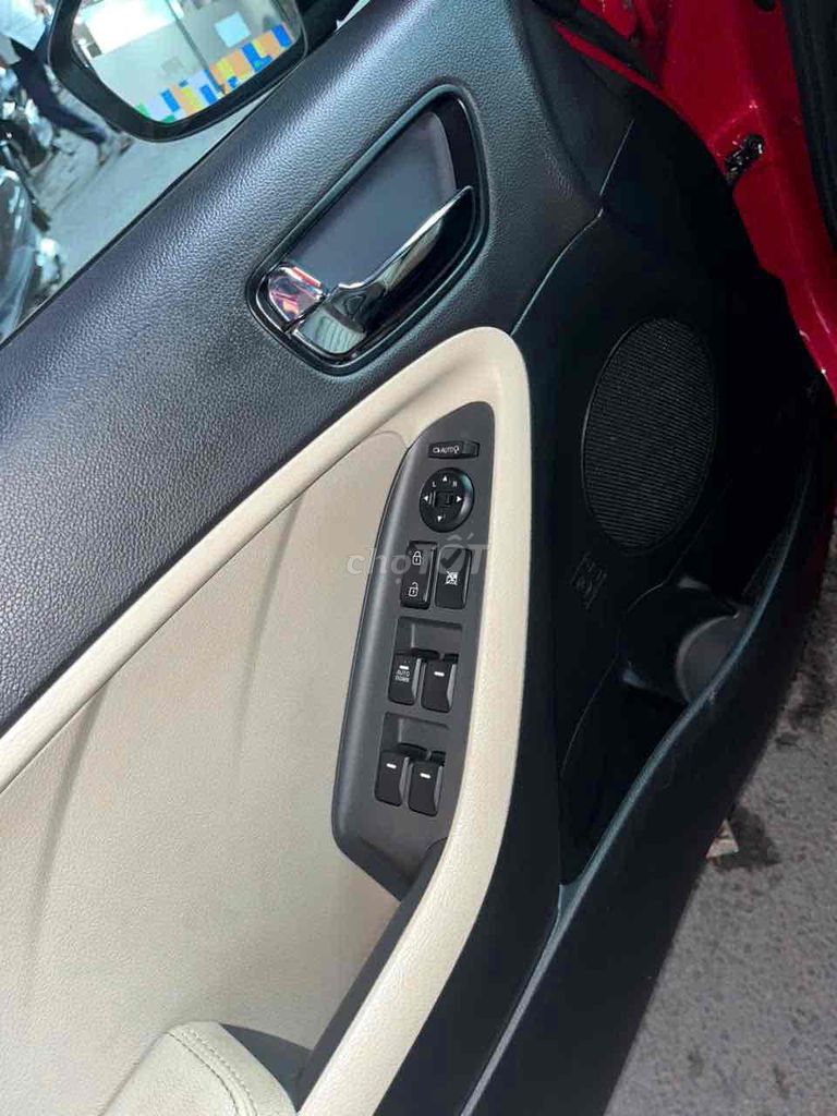 Kia Cerato 2018 1.6 MT - 54000 km. Mua bán Ô tô tại Thành phố Thuận An Bình Dương được đăng bởi bin sg car hình 12