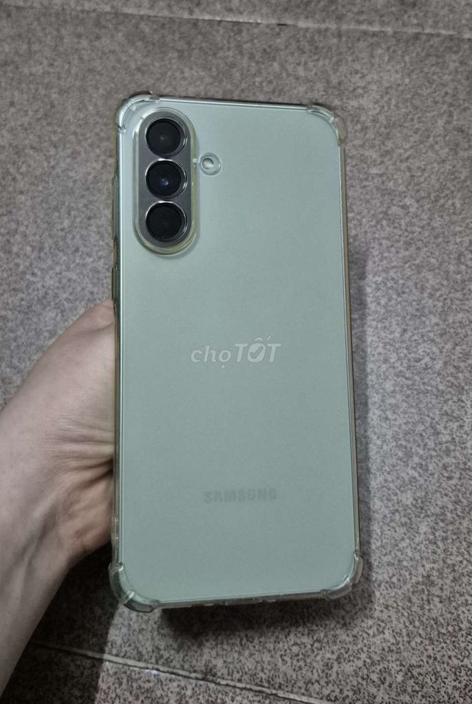 CHÍNH CHỦ, Samsung A56 5G, Xanh olive, 128GB. Mua bán Điện thoại tại Quận Gò Vấp Tp Hồ Chí Minh được đăng bởi Thu Cao hình 1