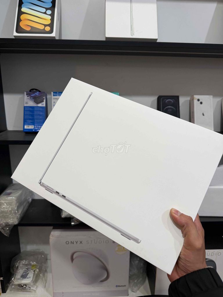 Apple MacBook Air M4 256GB Mới nguyên seal. Mua bán Laptop tại Quận Hải Châu Đà Nẵng được đăng bởi TH hình 1