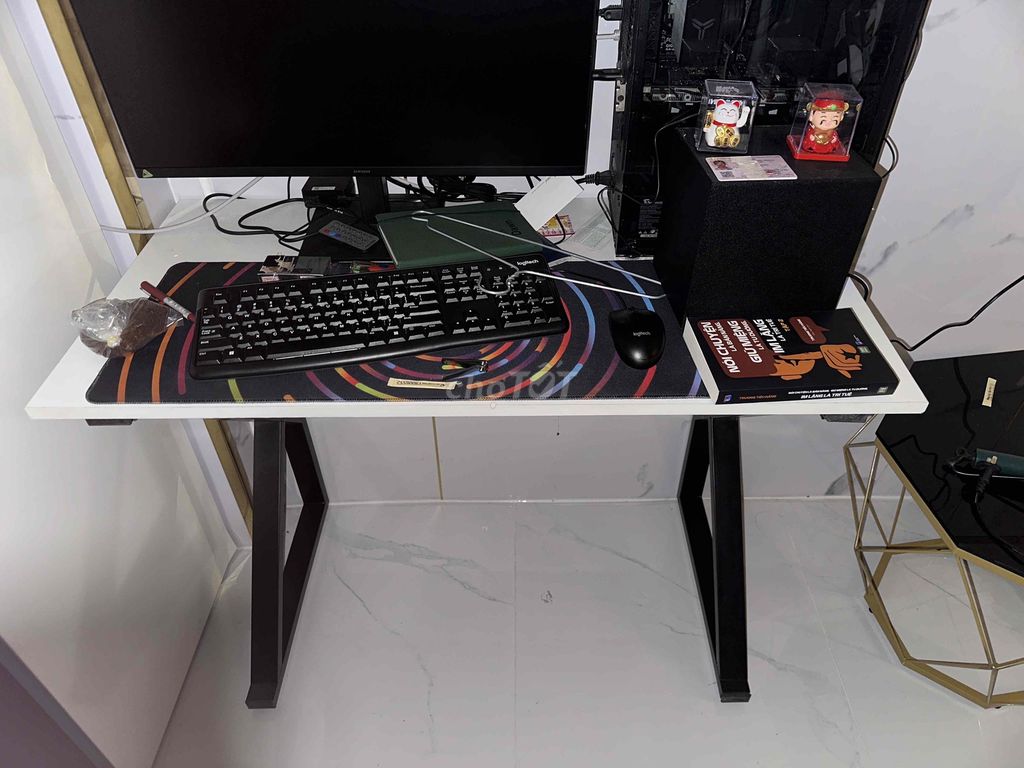 Bàn máy tính gỗ kim loại. Mua bán Bàn ghế tại Quận Gò Vấp Tp Hồ Chí Minh được đăng bởi Mạnh Con hình 1