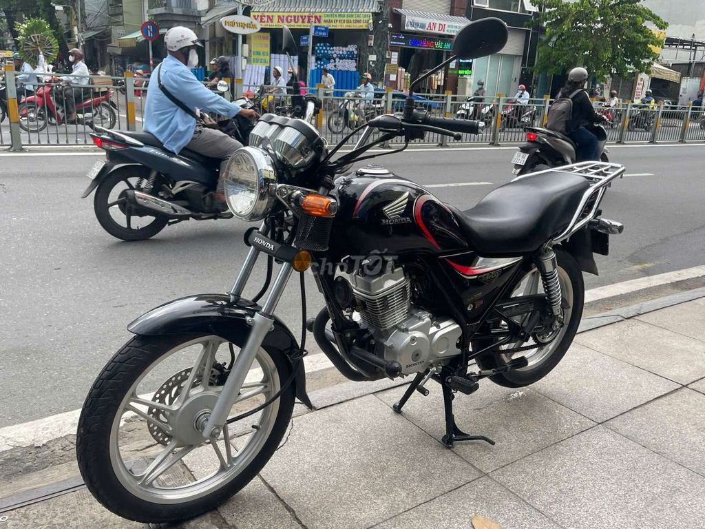 Honda cb125 2019 mới 90% Bstp chính chủ. Mua bán Xe máy tại Quận Tân Phú Tp Hồ Chí Minh được đăng bởi Tuanduy hình 1