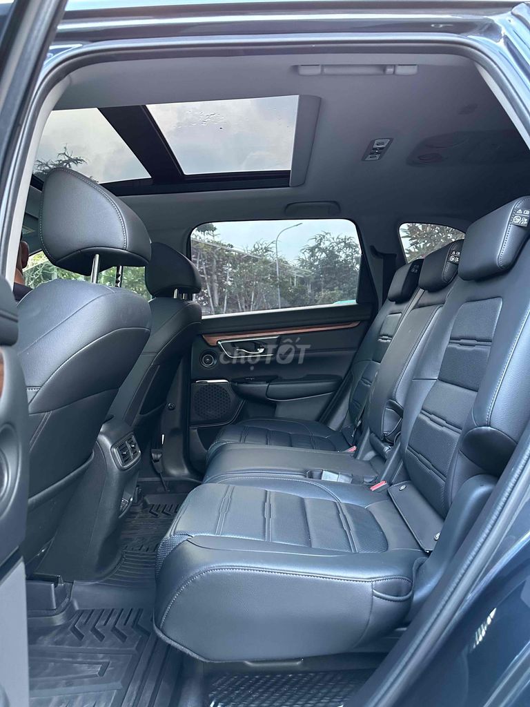 Honda CRV L-Sensing Sx 10/2020 Odo 43.000 Km. Mua bán Ô tô tại Quận 8 Tp Hồ Chí Minh được đăng bởi Hiếu Trần hình 20