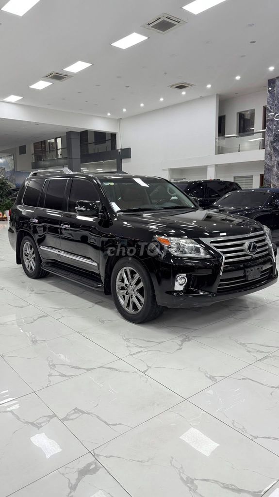 Lexus LX570 nhập Mỹ, sản xuất 2014,chạy ít cực mới. Mua bán Ô tô tại Quận Bắc Từ Liêm Hà Nội được đăng bởi Mr Hợi  hình 3