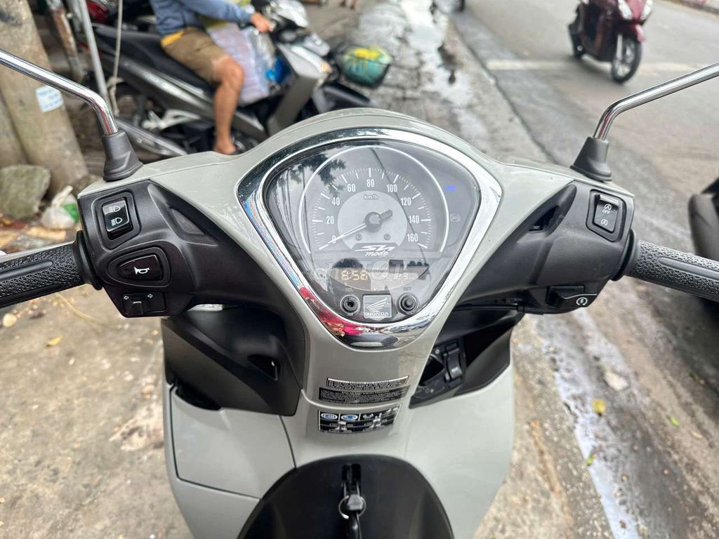 SH mode ABS 2022 ( e có bán góp ). Mua bán Xe máy tại Quận Ninh Kiều Cần Thơ được đăng bởi MINH THIỆN bán xe trả góp hình 5