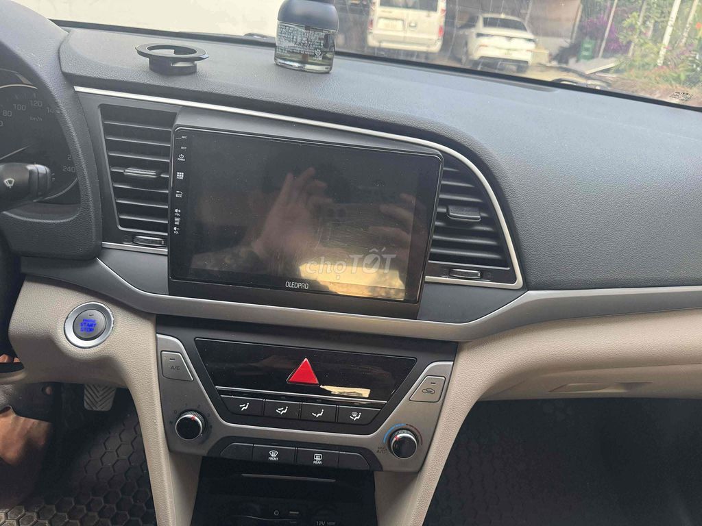 Hyundai Elantra 2019 1.6 MT - 134000 km. Mua bán Ô tô tại Huyện Ea Kar Đắk Lắk được đăng bởi Đỗ Sang hình 7