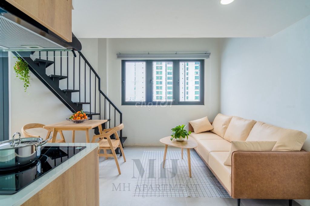 DUPLEX BAN CÔNG CỬA SỔ FULL NT GẦN LOTTE, Q4, Q1