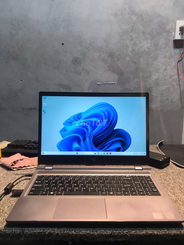 Itel Spirit 1 i3-8109U 15.6 inch 4GB/256GB. Mua bán Laptop tại Quận 3 Tp Hồ Chí Minh được đăng bởi Phát Liên hình 1