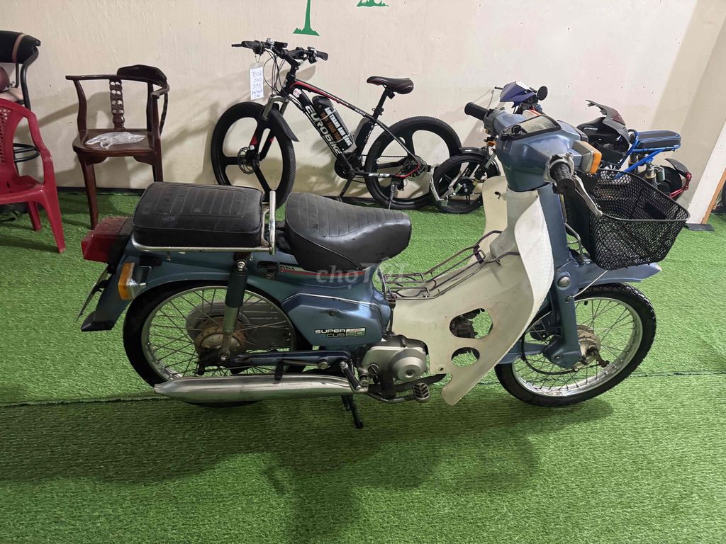 Honda Cub 82 củ 50 cc : 8 tr 8 xe bến súc Bd btc. Mua bán Xe máy tại Huyện Dầu Tiếng Bình Dương được đăng bởi Đào Tấn hình 3