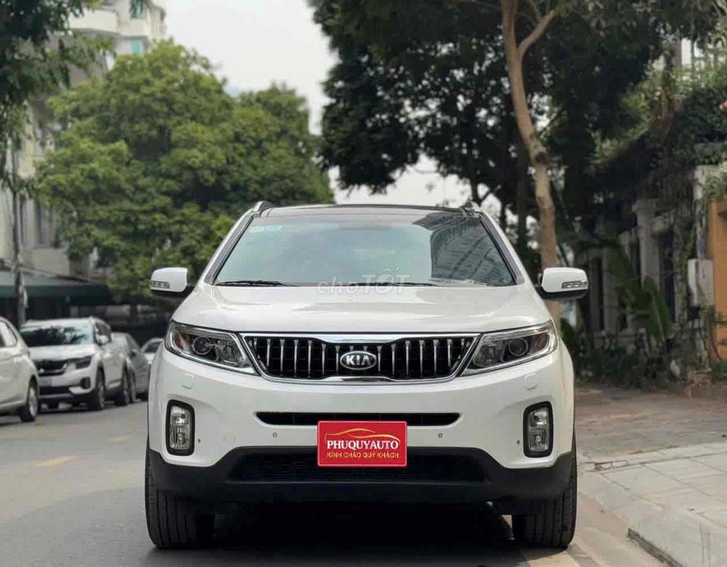 Kia Sorento 2.2D ATH sx 2020 màu trắng siêu đẹp