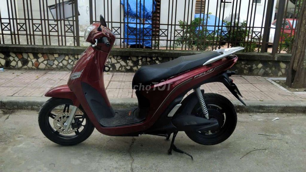 Xe máy điện VinFast Feliz Đỏ. Mua bán Xe điện tại Quận Hai Bà Trưng Hà Nội được đăng bởi Bán xe điện  hình 3