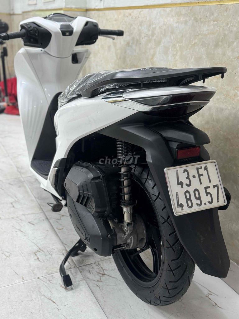 SH 150 ABS màu trắngmới keng đời 2020 .43F1-489.57. Mua bán Xe máy tại Quận Sơn Trà Đà Nẵng được đăng bởi Minh Dũng bán trả góp 136 vân đồn  hình 3