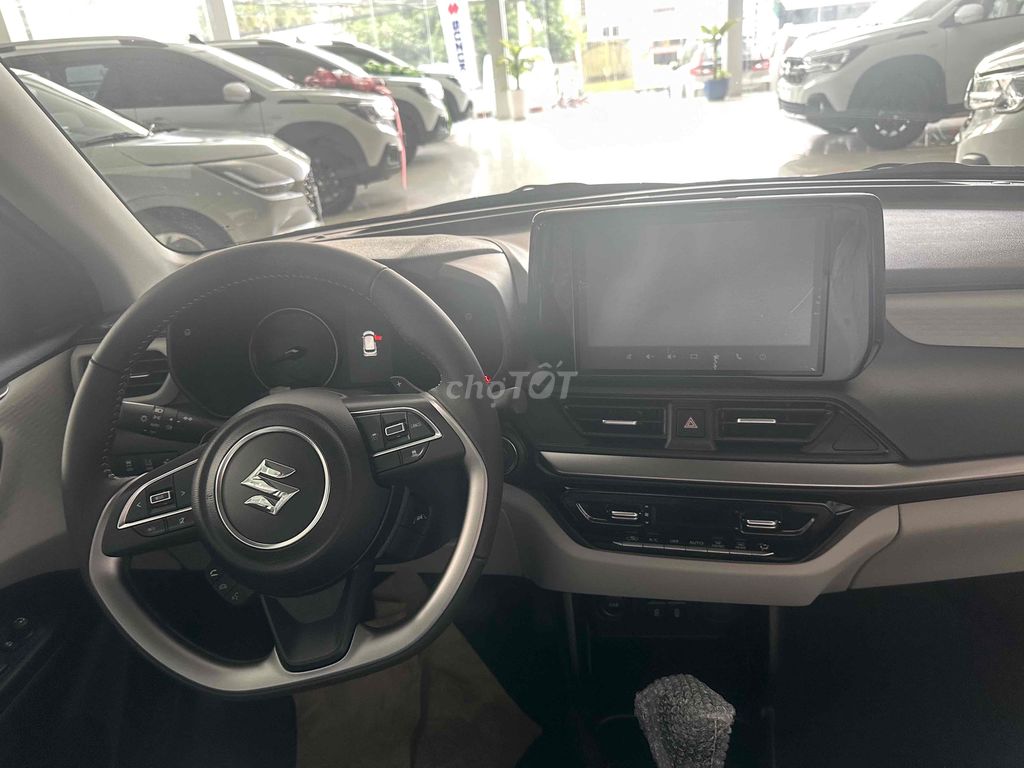 Suzuki Swift 2025 nhập Nhật đủ màu giao ngay. Mua bán Ô tô tại Quận Phú Nhuận Tp Hồ Chí Minh được đăng bởi Sơn 2 hình 6