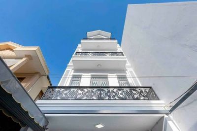 Cho thuê nhà 5PN full nội thất mới sân oto. Cho thuê nhà ở tại Thành phố Vũng Tàu Bà Rịa - Vũng Tàu được đăng bởi Như Quỳnh