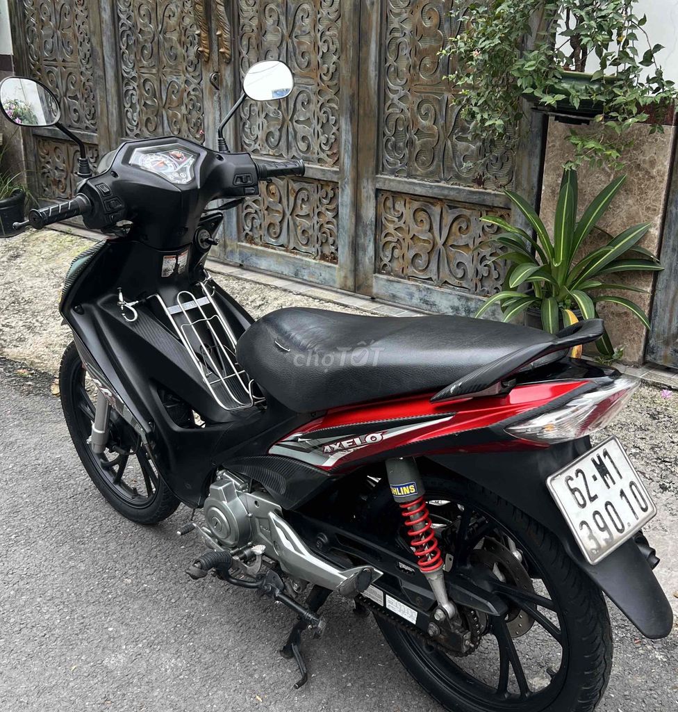 Suzuki axelo 125 mới cứng zin nguyên bản giá tốt. Mua bán Xe máy tại Thành phố Thủ Đức Tp Hồ Chí Minh được đăng bởi Nguyễn hảo hình 5
