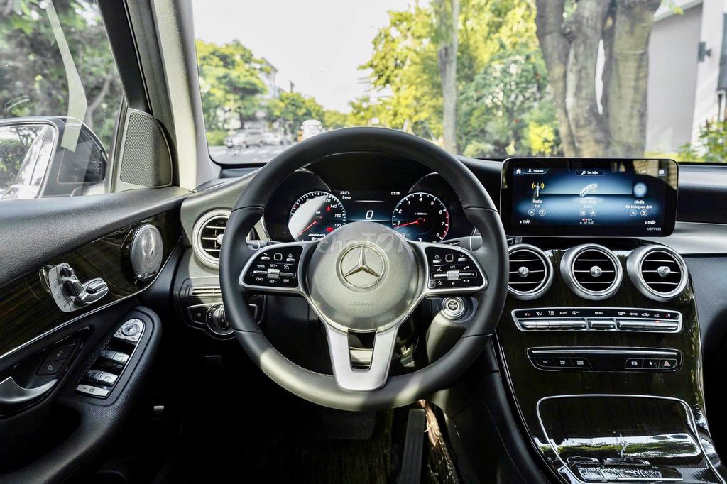 Mercedes Benz GLC 2021 200 - 55000 km. Mua bán Ô tô tại Thành phố Thủ Đức Tp Hồ Chí Minh được đăng bởi Trường Nguyễn Xe Sang hình 17