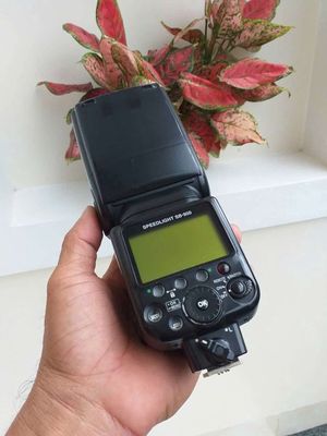 Đèn nikon chính hãng SB900. Mua bán Máy ảnh, Máy quay tại Thành phố Long Xuyên An Giang được đăng bởi Lý Phước Hảo
