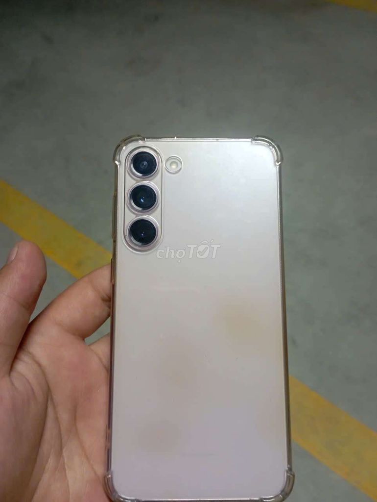 Samsung S23 Plus 8GB/256GB Vàng nhạt. Mua bán Điện thoại tại Huyện Nam Trực Nam Định được đăng bởi minh chiến hình 1