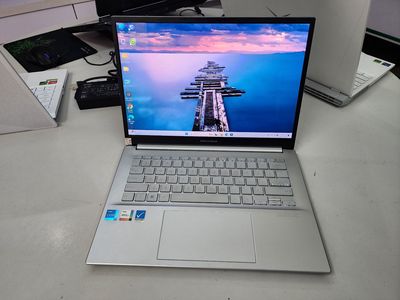 Laptop VP Asus Vivobook X3400 i5 11300H 2.8K Oled
