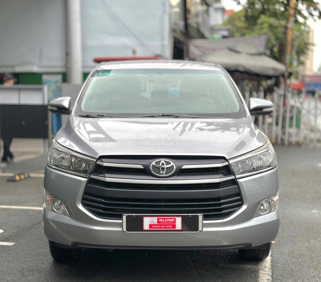 Toyota Innova 2017 2.0E - Giá thương lượng