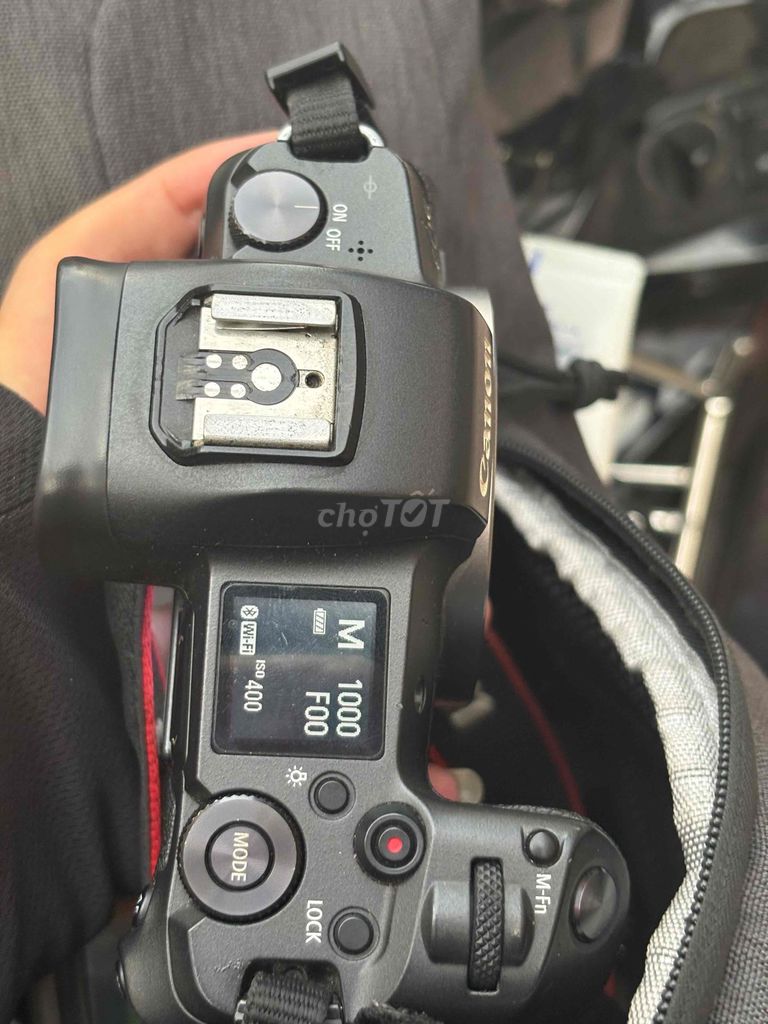 Máy ảnh Canon EOS R Đen. Mua bán Máy ảnh, Máy quay tại Quận Long Biên Hà Nội được đăng bởi njkjjkkkk hình 1