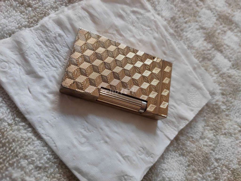 bật lửa DuPont bọc vàng. Mua bán Đồ sưu tầm, đồ cổ tại Quận 11 Tp Hồ Chí Minh được đăng bởi Lương 4g hình 1