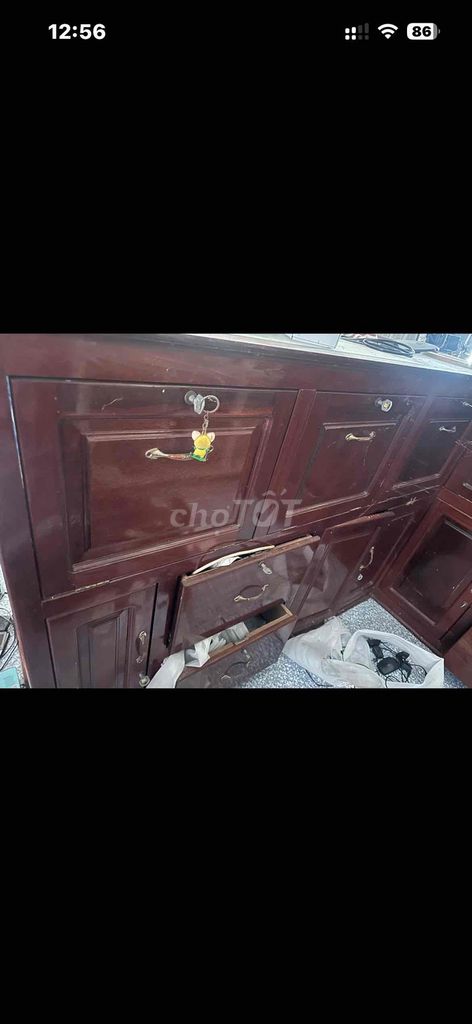 Tủ trưng bày Gỗ Kính Nâu đỏ Còn tốt. Mua bán Tủ, kệ gia đình tại Huyện Vị Thuỷ Hậu Giang được đăng bởi cth hình 1