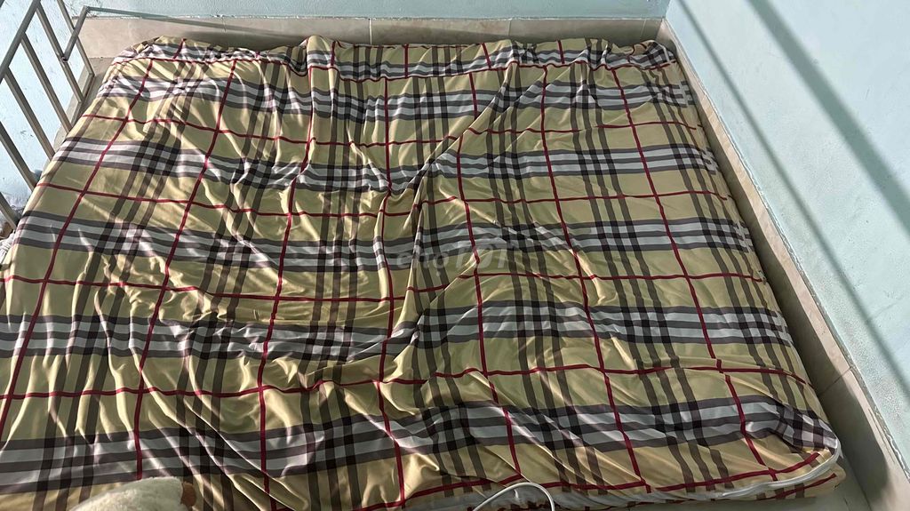 Nệm bông ép Vạn Thành 1m6x2mx9cm + TẶNG vỏ bọc nệm