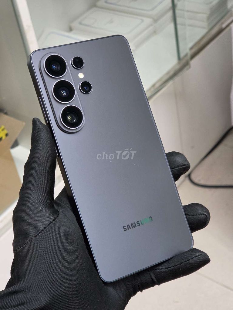 Samsung Galaxy S26 Ultra 256GB Xám. Mua bán Điện thoại tại Thành phố Đà Lạt Lâm Đồng được đăng bởi Lộc Lá Mô Bai hình 1