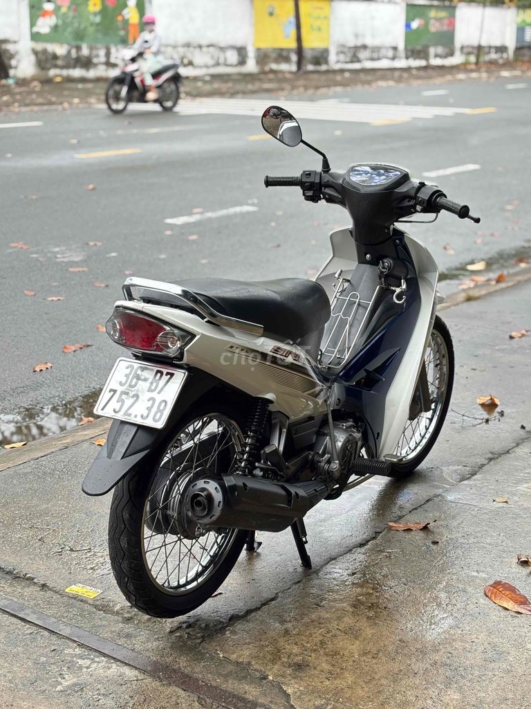 Yamaha Sirius Trắng xanh. Mua bán Xe máy tại Thị xã Bến Cát Bình Dương được đăng bởi xe máy trả góp tín nghĩa  hình 8