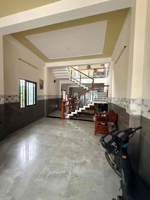 Аренда · 3 комн. · 100 м² · Quận Liên Chiểu, ул. Đường Tô Hiệu