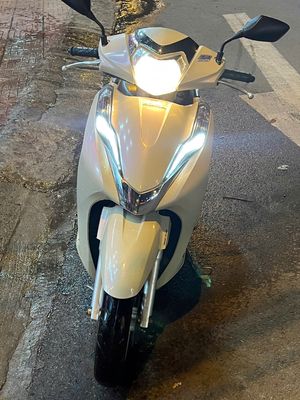 HONDA LEAD 2017 SMARTKEY , KENG ĐẸP. Mua bán Xe máy tại Thành phố Buôn Ma Thuột Đắk Lắk được đăng bởi DỊCH VỤ CẦM ĐỒ PHÚT 89 