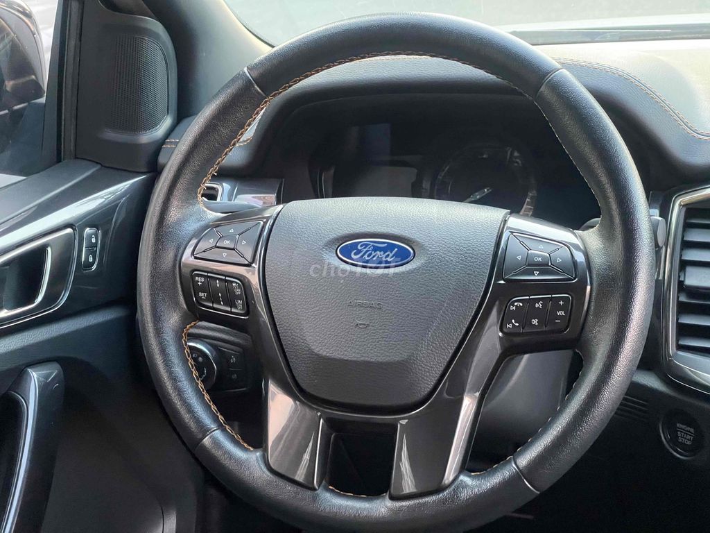 Ford Ranger Wildtrak moden 2021 Trắng 27000 km. Mua bán Ô tô tại Quận Nam Từ Liêm Hà Nội được đăng bởi Thanh Kiệm hình 8