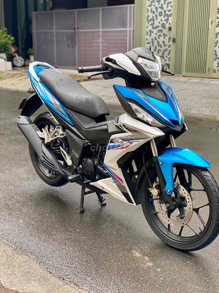 Honda Winner V1 в отличном состоянии, родной мотор, супер качество