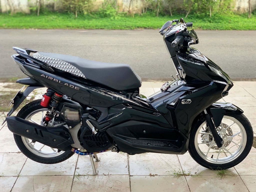 🏷️Honda Airblade 2020 Full Kiểng🏷️. Mua bán Xe máy tại Huyện Trảng Bom Đồng Nai được đăng bởi Phạm Minh An hình 12