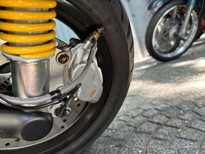 Bán cặp heo Frando dành riêng cho Vespa GTS. Mua bán Phụ tùng xe tại Quận 7 Tp Hồ Chí Minh được đăng bởi Tezuka