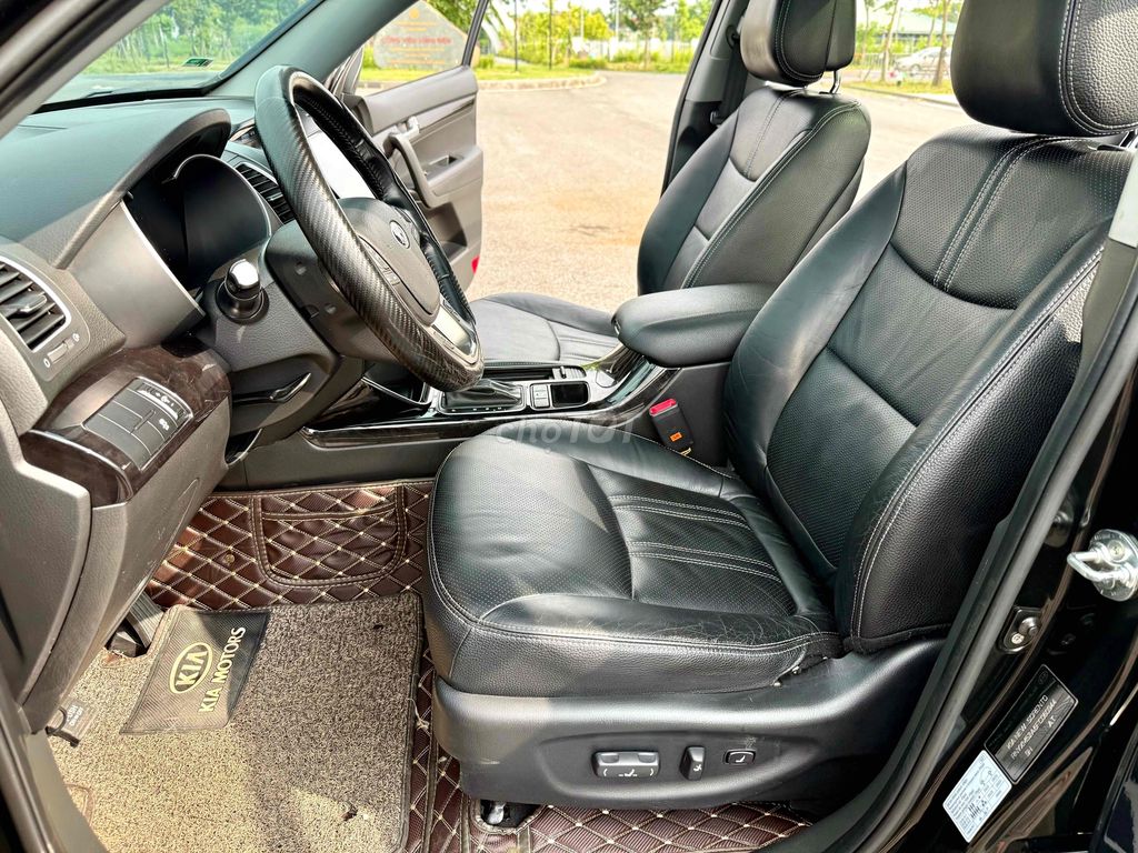 Kia Sorento  DATH Full Dầu 2015. Mua bán Ô tô tại Quận Long Biên Hà Nội được đăng bởi Tạ Dũng hình 7